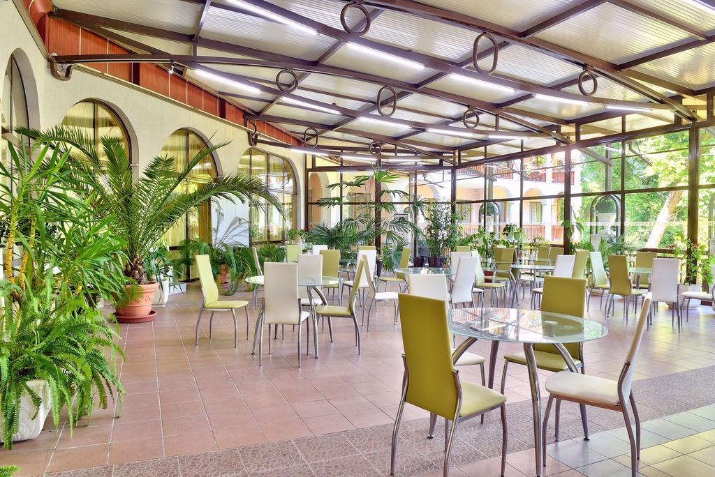 Estreya Residence Hotel And Spa Saints Constantine and Helena Exterior photo
