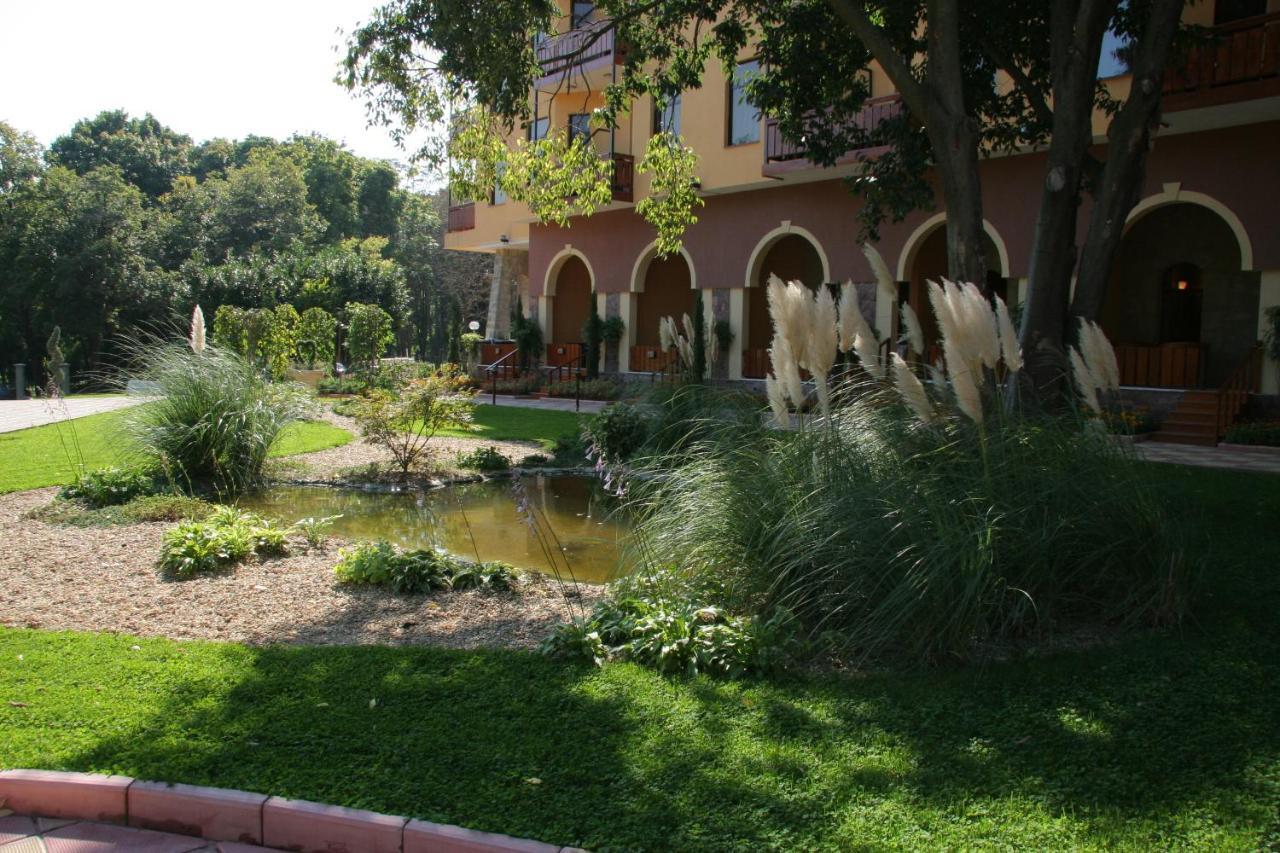 Estreya Residence Hotel And Spa Saints Constantine and Helena Exterior photo